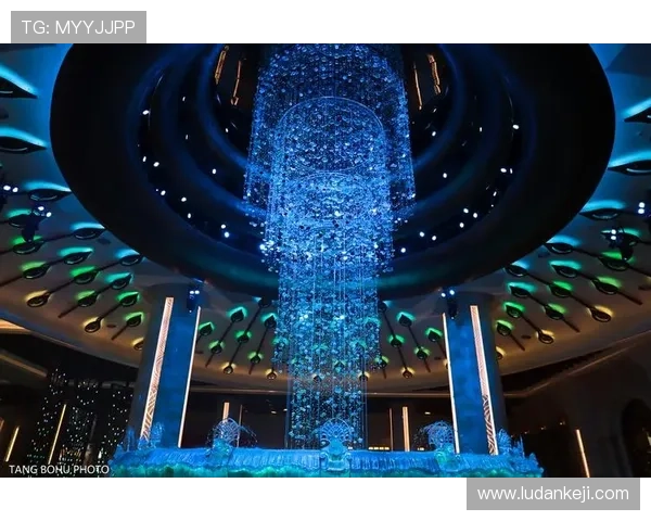 探索澳门银河钻石大堂的奢华设计与独特装饰艺术魅力 探索澳门银河钻石大堂的奢华设计与独特装饰艺术魅力