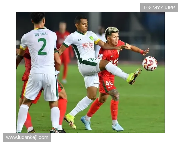 水晶宫足球俱乐部官网官方平台提供的最新比赛资讯与球迷互动指南